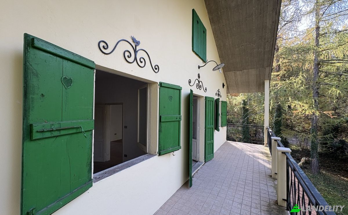 Duplex for Sale Viale Medaglie DOro, 63100 Colle San Marco AP, Colle San Marco, Province of Ascoli Piceno, Marche, Italy. Photo 8