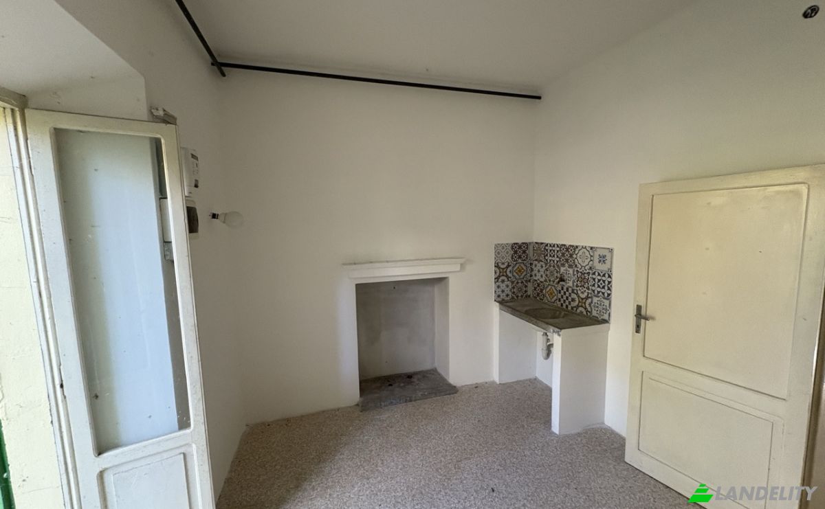 Duplex for Sale Viale Medaglie DOro, 63100 Colle San Marco AP, Colle San Marco, Province of Ascoli Piceno, Marche, Italy. Photo 10