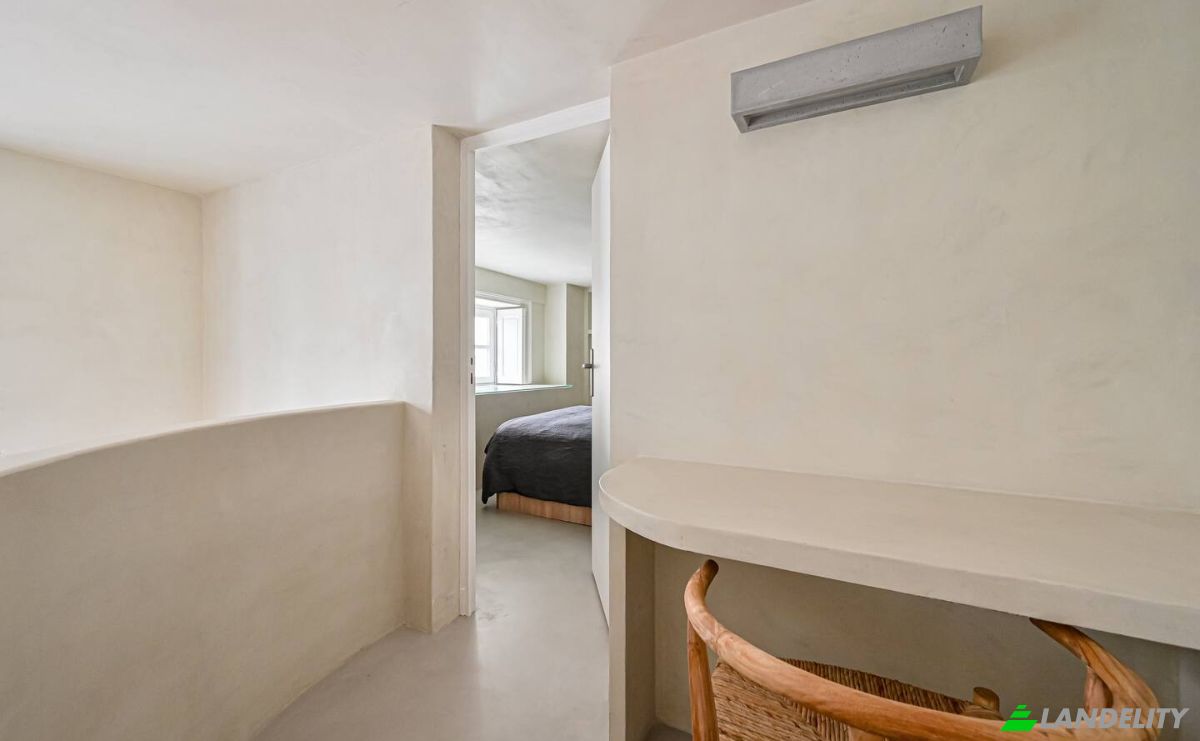 Apartment for Sale 7 Rue de Braque, 75003 Paris, Paris, Ile-de-France, France. Photo 9
