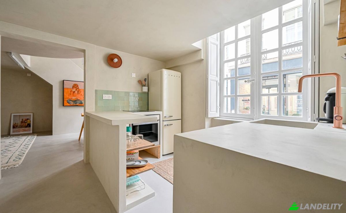 Apartment for Sale 7 Rue de Braque, 75003 Paris, Paris, Ile-de-France, France. Photo 6