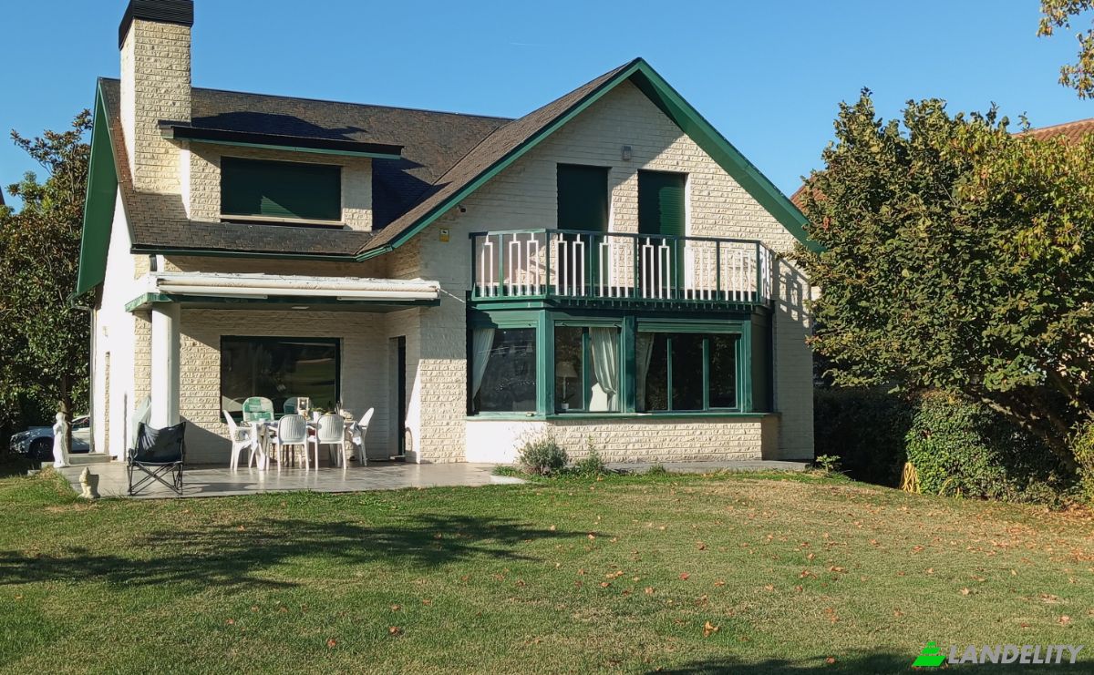 Apartment for Sale Gorraiz, Navarra, Navarre, Spain. Photo 1