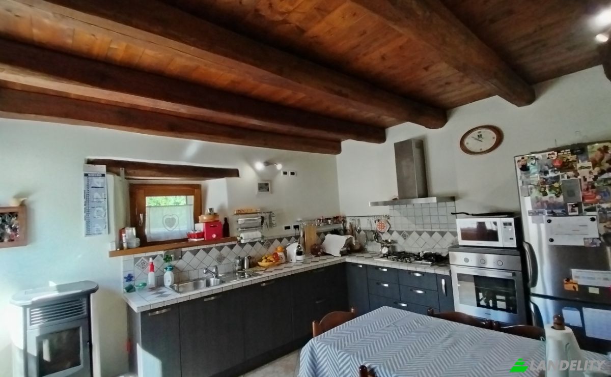 Single Family Home for Sale Strada Poggiolo, Spugna, 47018 Santa Sofia FC, Santa Sofia, Province of Forli-Cesena, Emilia-Romagna, Italy. Photo 7