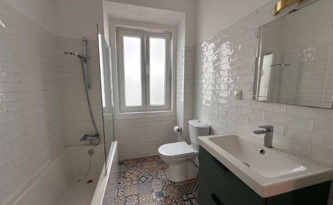 Appartement Te koop R da Industria 26. Foto#3