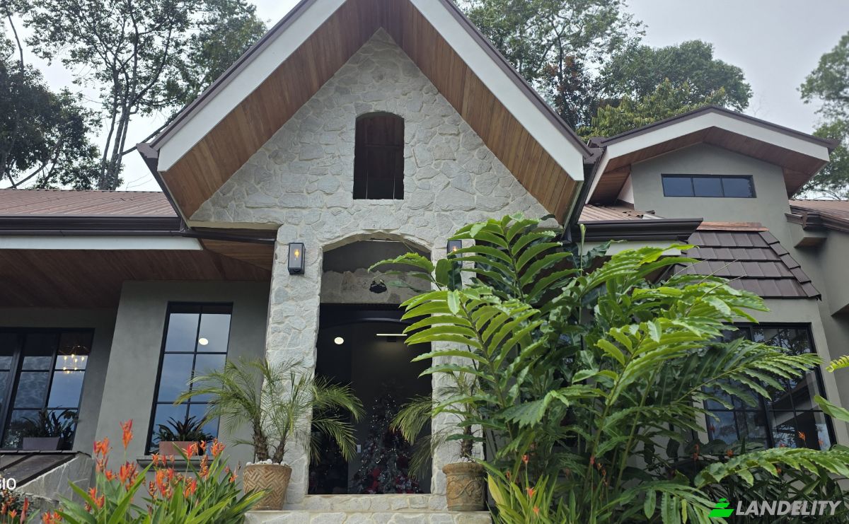 Casa unifamiliare in vendita San Jose Province, Perez Zeledon, Costa Rica. Foto 1