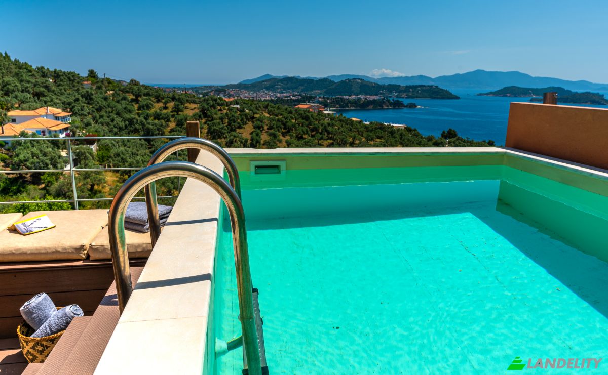 Villa for Sale Odos Hvris Onomasia, Skiathos 370 02, Skiathos, Thessalia, Decentralized Administration of Thessaly and Central Greece, Greece. Photo 10