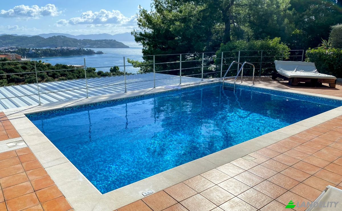 Villa for Sale Odos Hvris Onomasia, Skiathos 370 02, Skiathos, Thessalia, Decentralized Administration of Thessaly and Central Greece, Greece. Photo 5