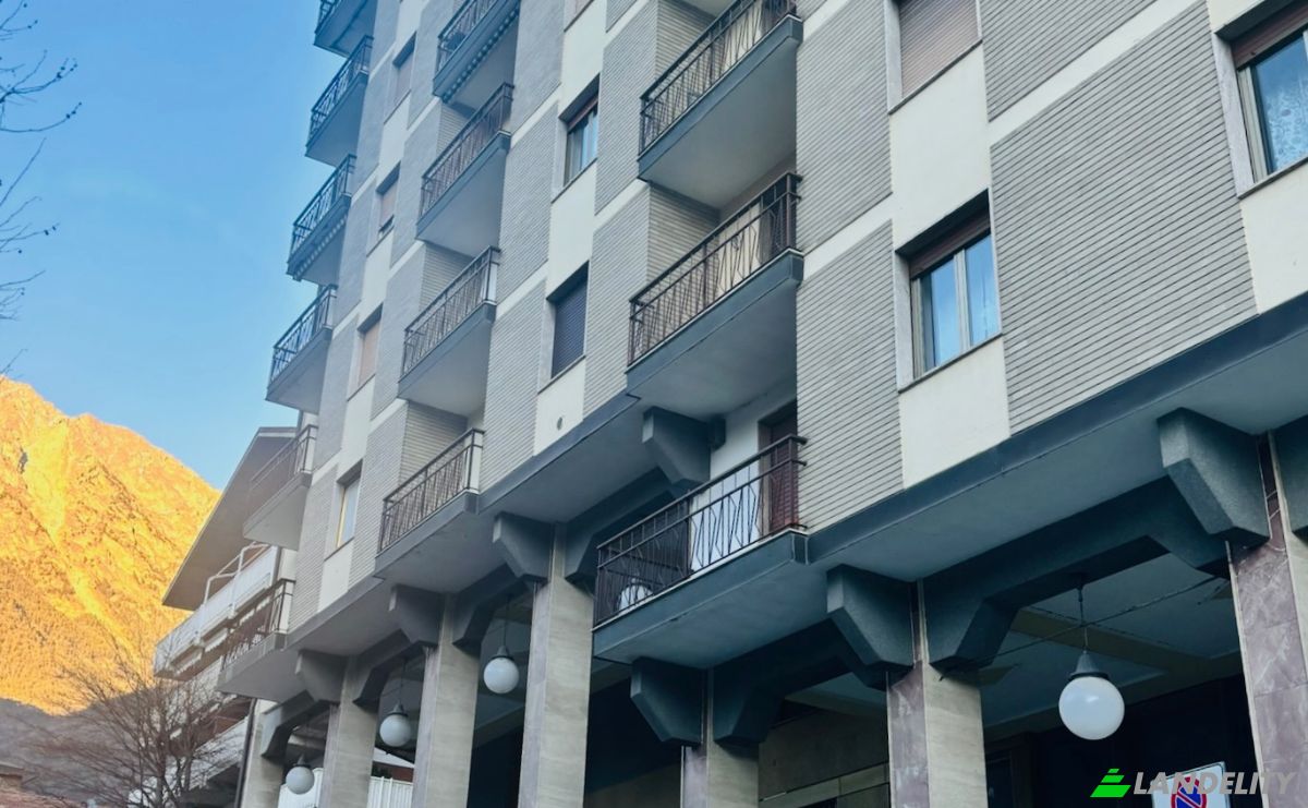 Apartment for Sale Viale Duca dAosta, 11027 Saint-Vincent AO, Saint-Vincent, Aosta Valley, Italy. Photo 24