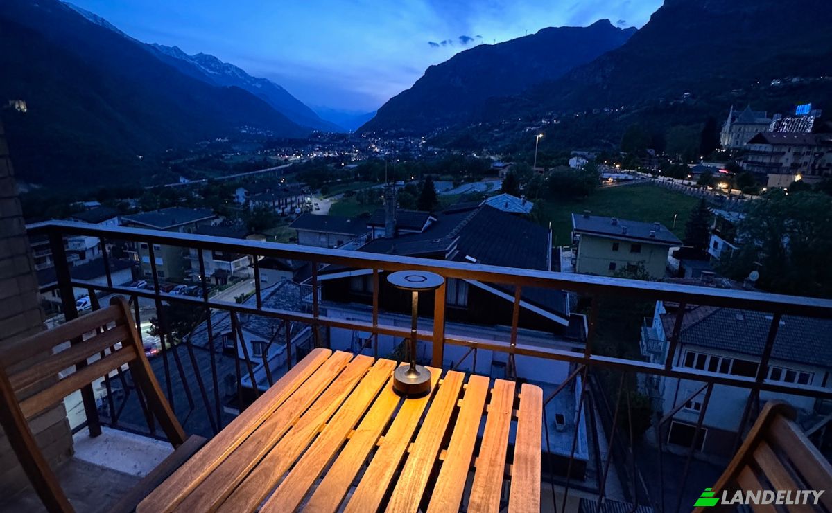 Apartment for Sale Viale Duca dAosta, 11027 Saint-Vincent AO, Saint-Vincent, Aosta Valley, Italy. Photo 2