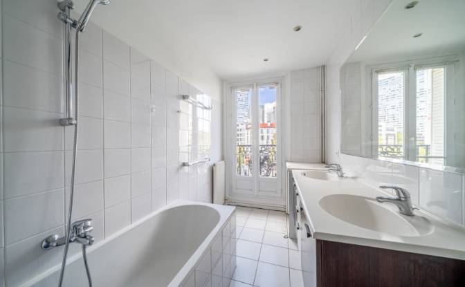 Apartment for Sale 89 Rue St Charles, 75015 Paris. Photo#10 Apartment for Sale 89 Rue St Charles, 75015 Paris. Photo#10