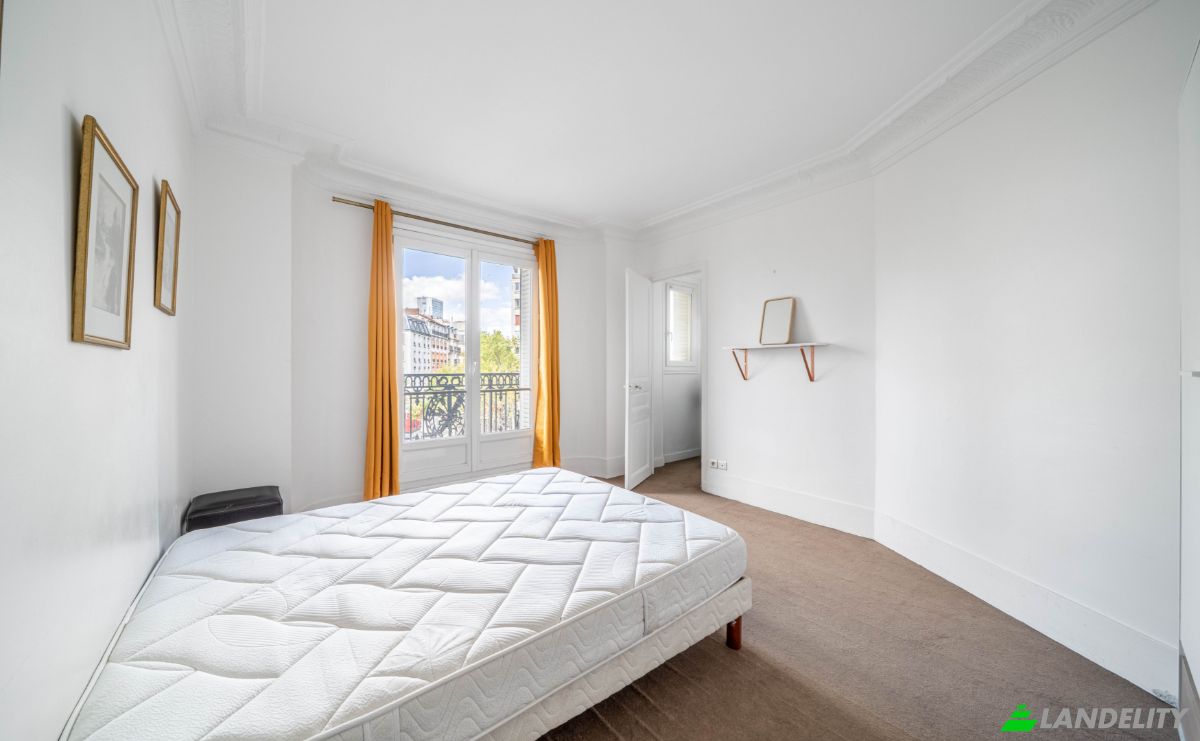 Apartment for Sale 89 Rue St Charles, 75015 Paris, Paris, Ile-de-France, France. Photo 11