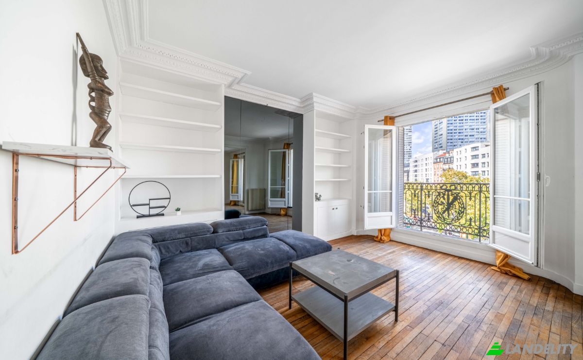 Apartment for Sale 89 Rue St Charles, 75015 Paris, Paris, Ile-de-France, France. Photo 4