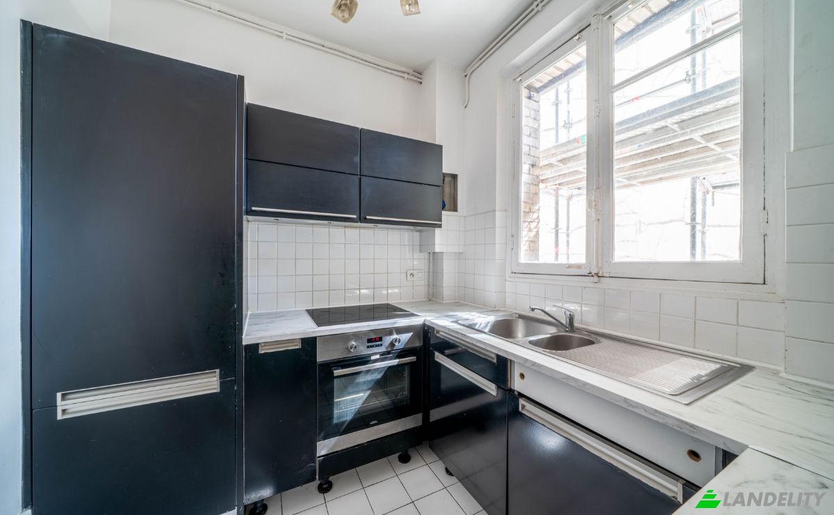 Apartment for Sale 89 Rue St Charles, 75015 Paris, Paris, Ile-de-France, France. Photo 7