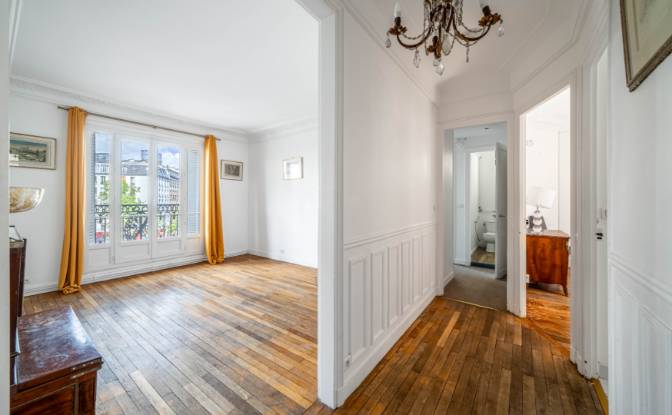 Apartment for Sale 89 Rue St Charles, 75015 Paris. Photo#8 Apartment for Sale 89 Rue St Charles, 75015 Paris. Photo#8
