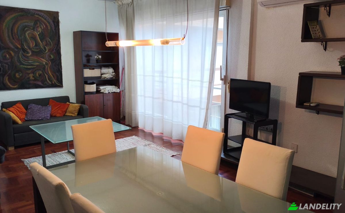 Apartment for Sale Av Dr Oloriz, Local, Beiro, Granada, Andalusia, Spain. Photo 1