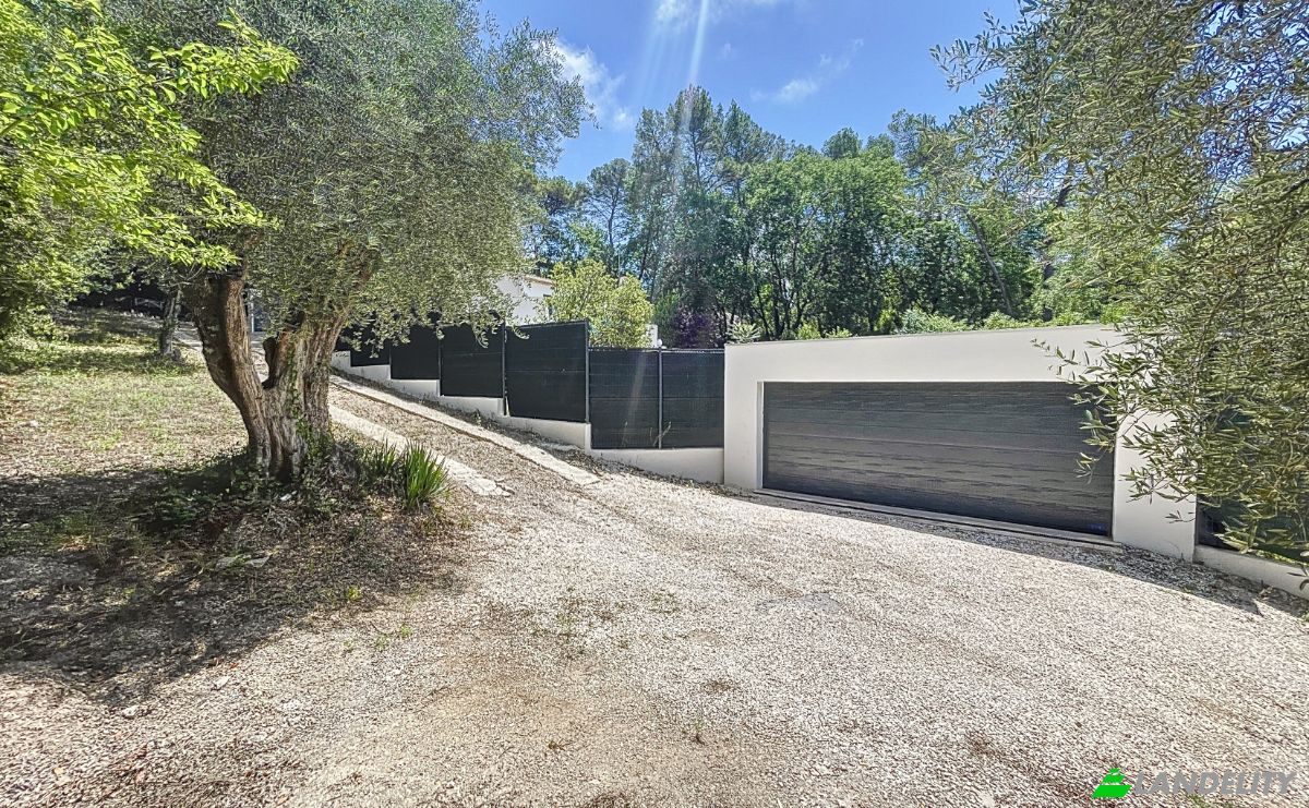 Villa for Sale 581 Chem du Puits du Plan, 06370 Mouans-Sartoux, Mouans-Sartoux, Alpes-Maritimes, Provence-Alpes-Cote dAzur, France. Photo 14