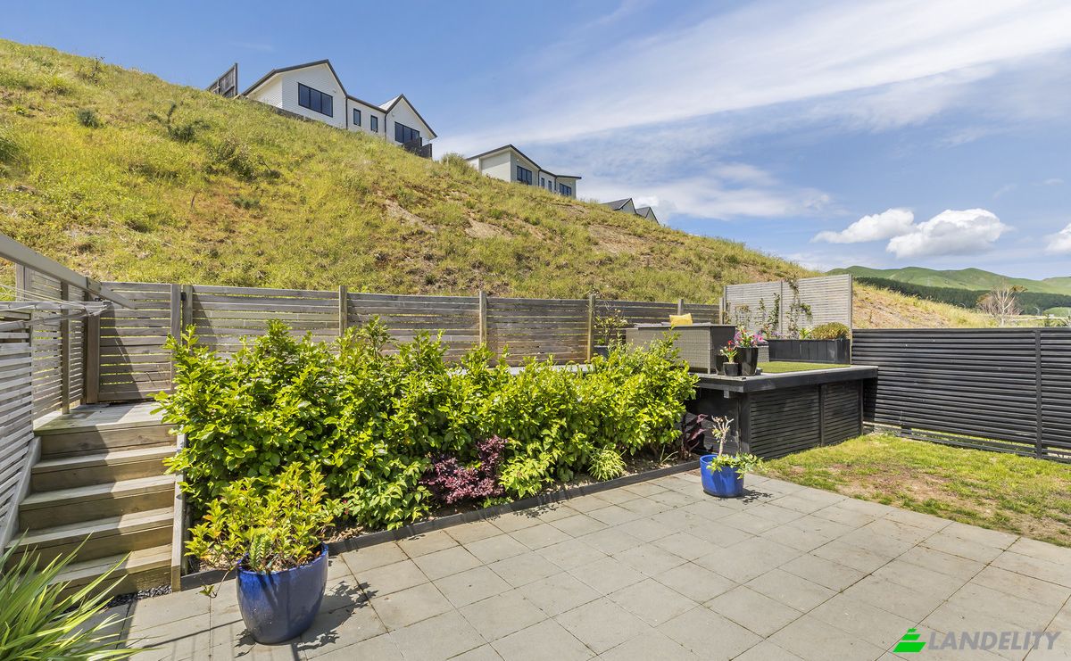 Townhouse for Sale 43 Holystone Road, Whitby, Porirua 5024, Porirua, Porirua City, Wellington Region, New Zealand. Photo 6