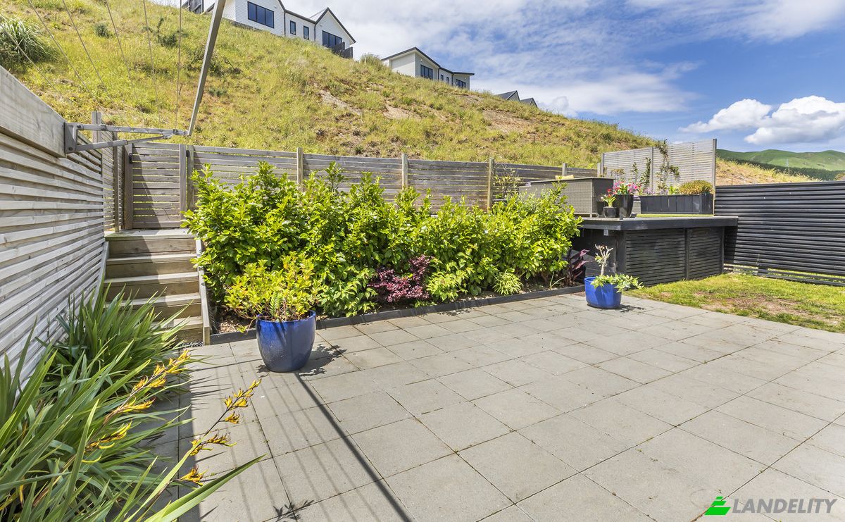 Townhouse for Sale 43 Holystone Road, Whitby, Porirua 5024, Porirua, Porirua City, Wellington Region, New Zealand. Photo 9