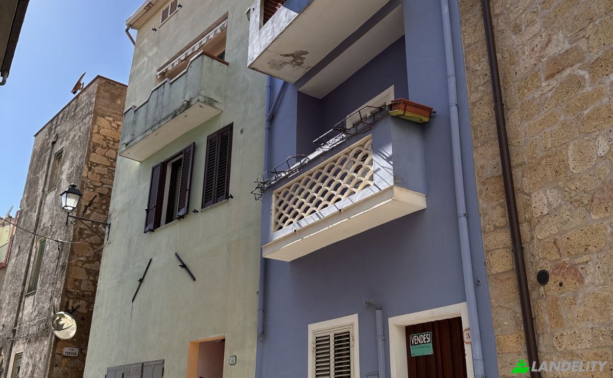 Townhouse for Sale Via la Marmora, 09073 Cuglieri OR, Cuglieri, Province of Oristano, Sardinia, Italy. Photo 1