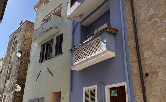 Townhouse for Sale - Cuglieri, Italy