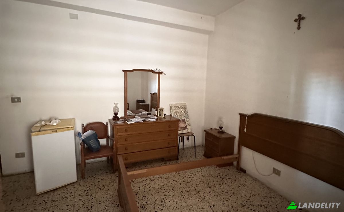 Townhouse for Sale Via la Marmora, 09073 Cuglieri OR, Cuglieri, Province of Oristano, Sardinia, Italy. Photo 13