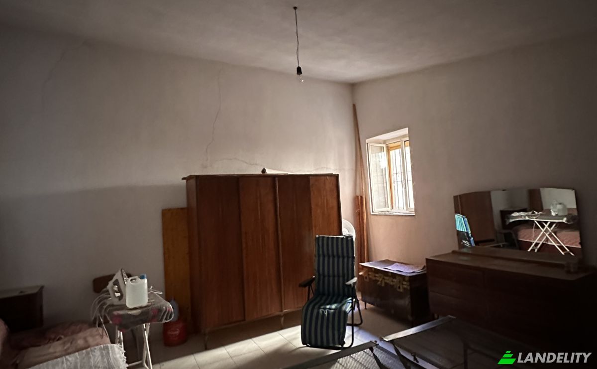 Townhouse for Sale Via la Marmora, 09073 Cuglieri OR, Cuglieri, Province of Oristano, Sardinia, Italy. Photo 17
