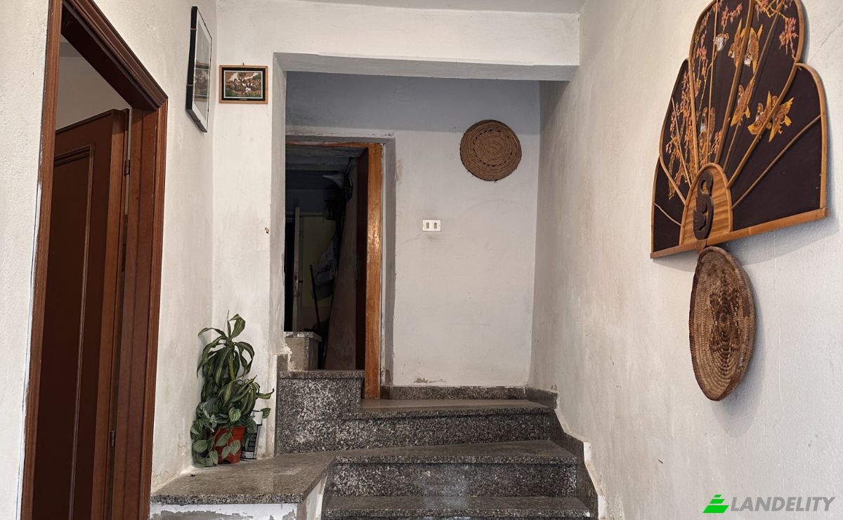 Townhouse for Sale Via la Marmora, 09073 Cuglieri OR, Cuglieri, Province of Oristano, Sardinia, Italy. Photo 4
