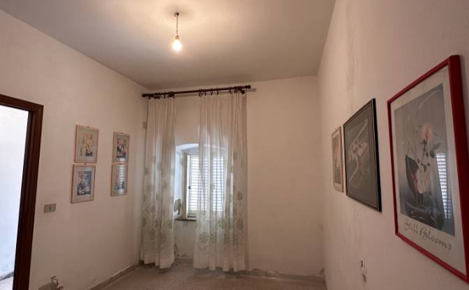 Townhouse for Sale Via la Marmora. Photo#6 Townhouse for Sale Via la Marmora. Photo#6