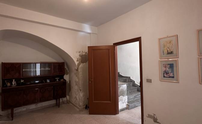 Townhouse for Sale Via la Marmora. Photo#8 Townhouse for Sale Via la Marmora. Photo#8