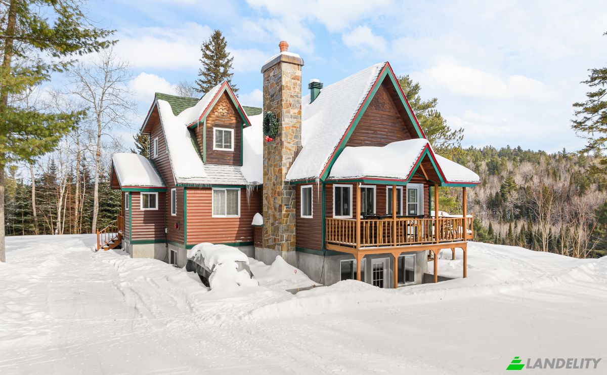 Farm/Ranch for Sale 100 Chem du Foresthill, Saint-Mathieu-du-Parc, QC G0X 1N0, Shawinigan, Mauricie, Quebec, Canada. Photo 1