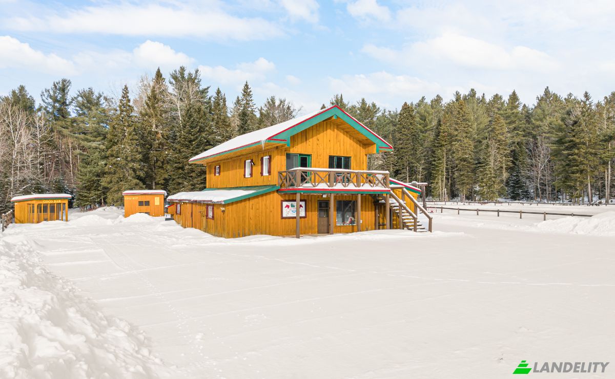 Farm/Ranch for Sale 100 Chem du Foresthill, Saint-Mathieu-du-Parc, QC G0X 1N0, Shawinigan, Mauricie, Quebec, Canada. Photo 10