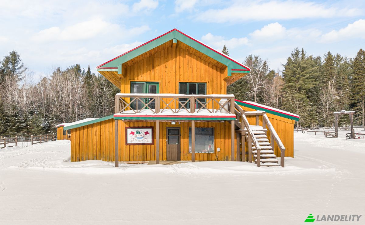 Farm/Ranch for Sale 100 Chem du Foresthill, Saint-Mathieu-du-Parc, QC G0X 1N0, Shawinigan, Mauricie, Quebec, Canada. Photo 11