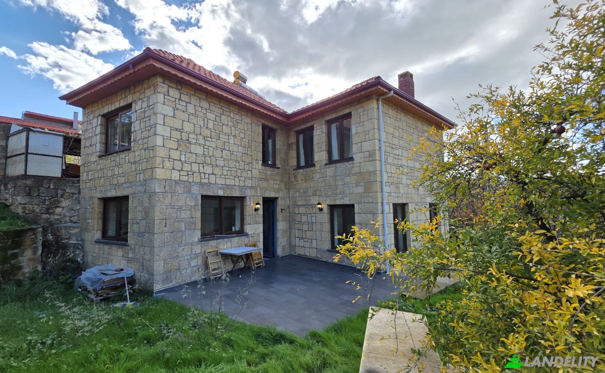 Villa for Sale Arikli Koyu Ic Yolu, 17980 Arikli Ayvacik Canakkale, Arikli, Ayvacik, Canakkale, Turkiye. Photo 2