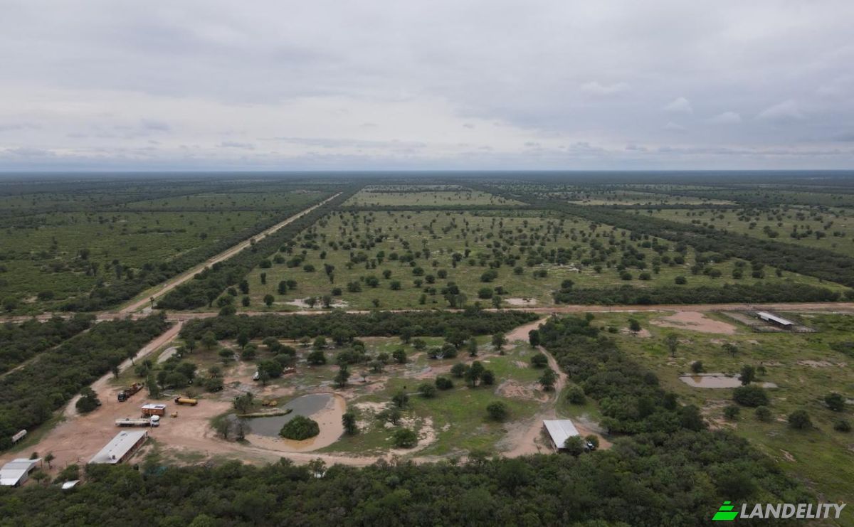 Investing/Development for Sale Via Sin Nombre, 170202, Com Indig Chaidi, Puerto Casado, Alto Paraguay Department, Paraguay. Photo 14