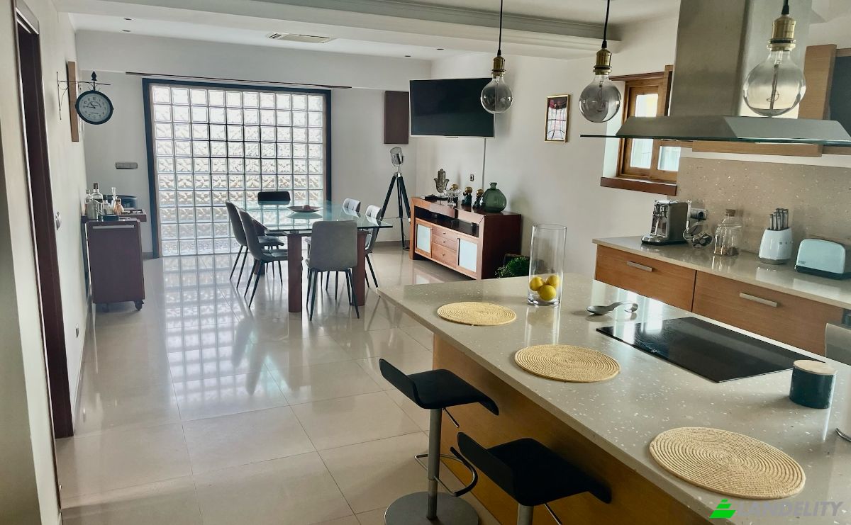 Apartment for Sale R das Rosas 8, 2715-311 Montelavar, Montelavar, Sintra, Lisbon, Portugal. Photo 1