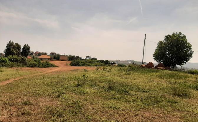 Lote de terreno en venta Nkugulutale, Wakiso. Foto#2