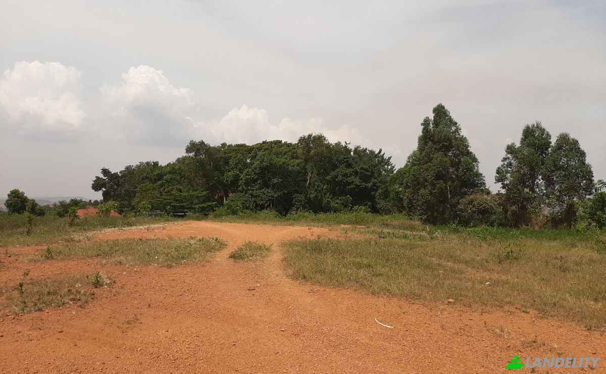 Lote de terreno en venta Nkugulutale, Wakiso, Central Region, Uganda. Foto 3