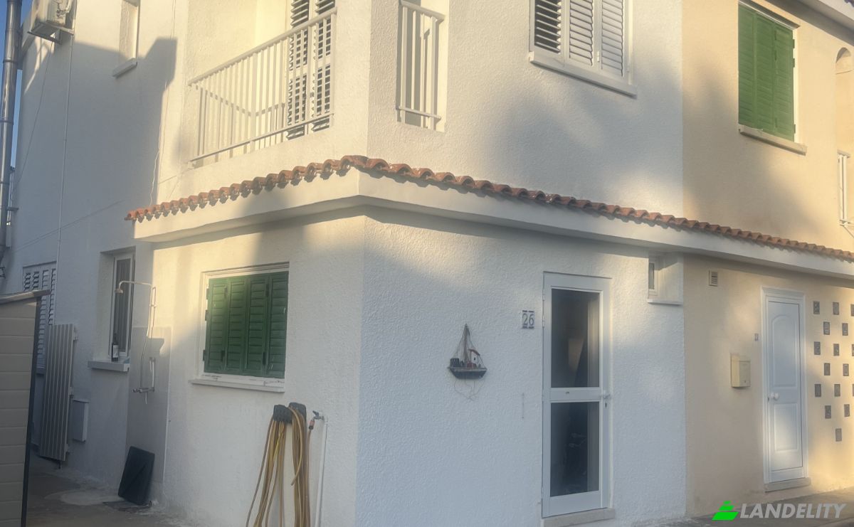 Single Family Home for Sale Perivolia 7560, Perivolia, Dimos Dromolaxias-Meneou, Larnaca, Cyprus. Photo 2