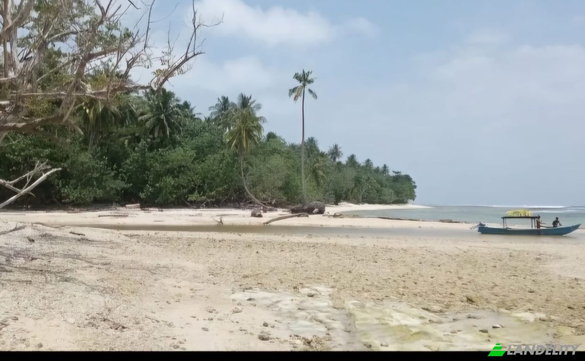 Island for Sale Jalan Tanpa Nama, Betumonga, Mentawai Islands Regency, West Sumatra, Indonesia, Sipora Utara, Kabupaten Kepulauan Mentawai, Sumatera Barat 25932. Photo 2