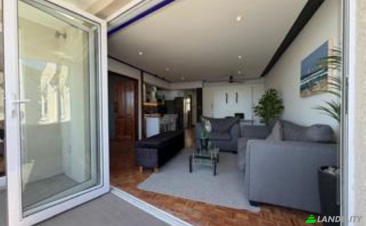 Apartment for Sale 63 Regent Rd, Sea Point, Cape Town, City of Cape Town Metropolitan Municipality, Western Cape, South Africa, 8060. Photo 1