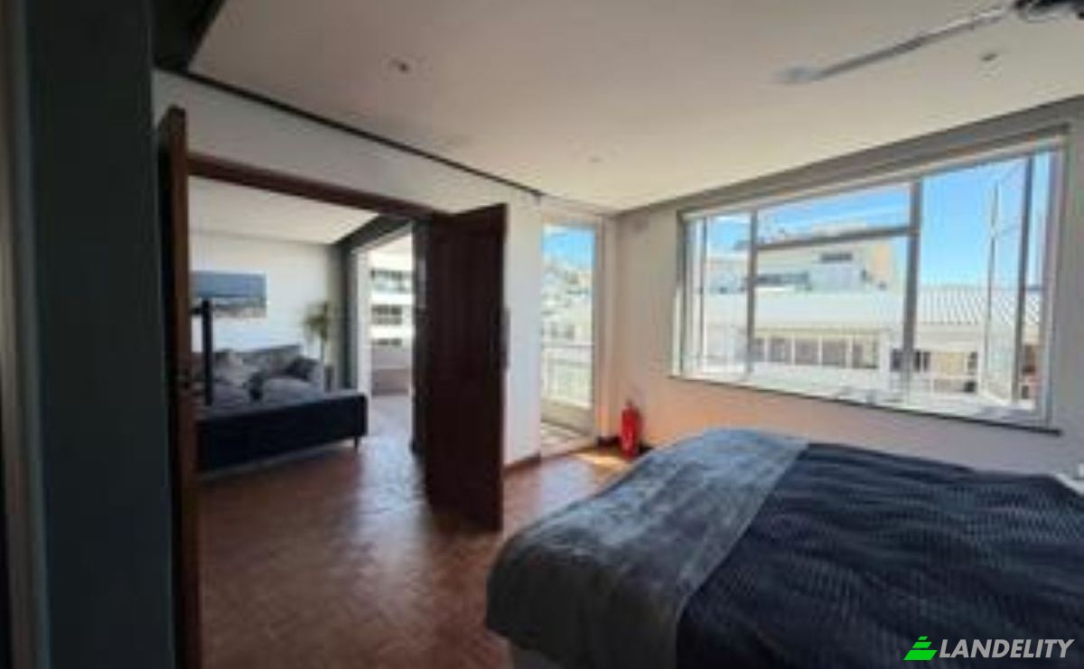 Apartment for Sale 63 Regent Rd, Sea Point, Cape Town, City of Cape Town Metropolitan Municipality, Western Cape, South Africa, 8060. Photo 10