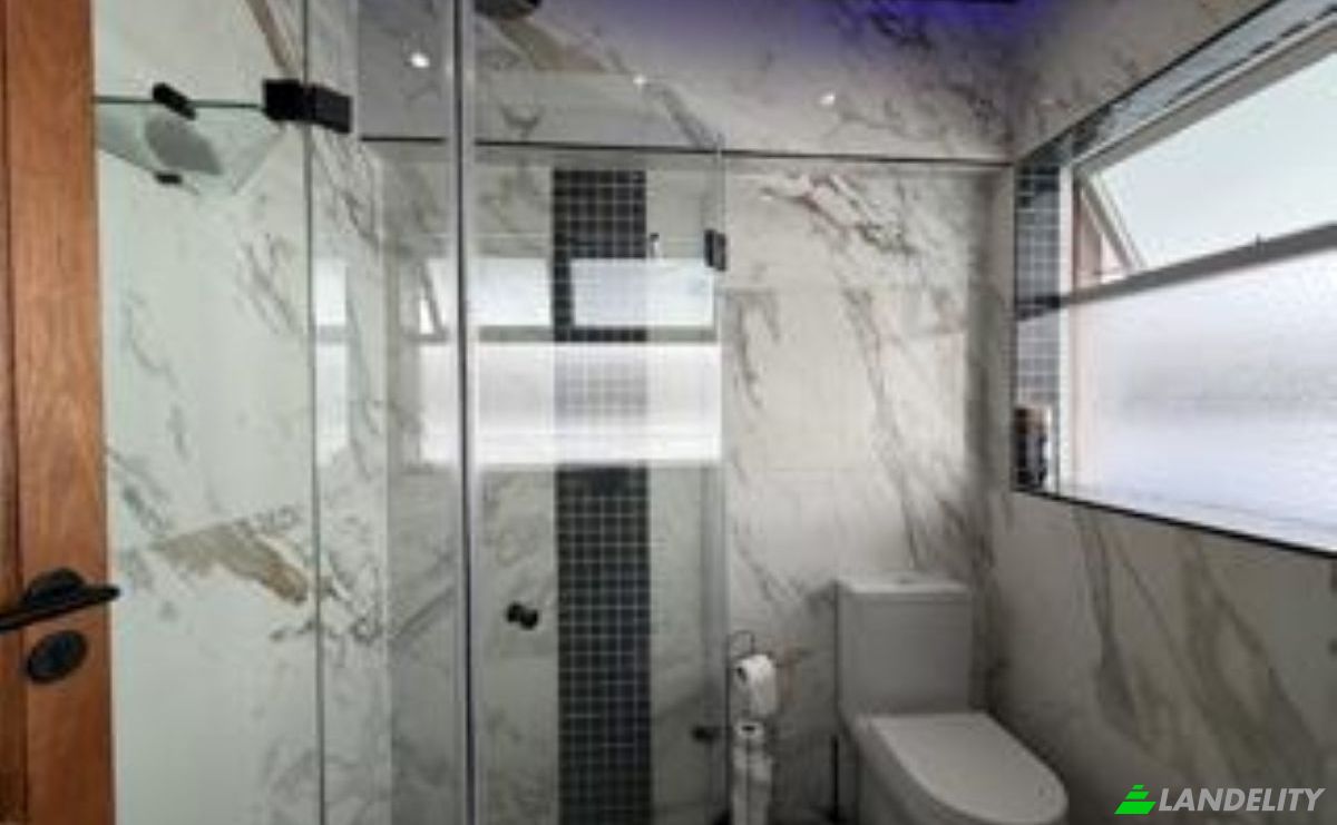 Apartment for Sale 63 Regent Rd, Sea Point, Cape Town, City of Cape Town Metropolitan Municipality, Western Cape, South Africa, 8060. Photo 15