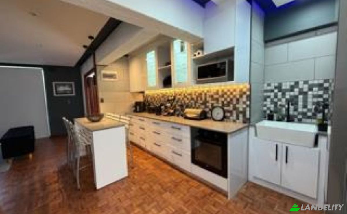Apartment for Sale 63 Regent Rd, Sea Point, Cape Town, City of Cape Town Metropolitan Municipality, Western Cape, South Africa, 8060. Photo 7