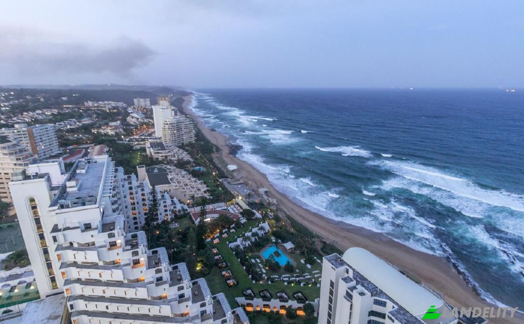 Single Family Home for Sale Lagoon Dr, Umhlanga, eThekwini Metropolitan Municipality, KwaZulu-Natal, South Africa. Photo 2