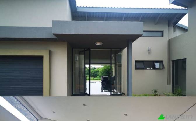 Eengezinswoning Te koop Reno St, Eldo View. Foto#8