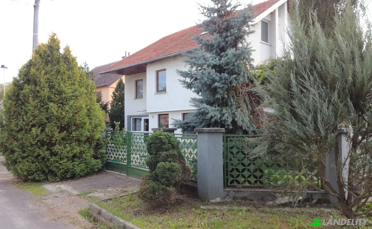 Villa for Sale Druzstevna 436 21, 991 22 Busince, Busince, Velky Krtis District, Banska Bystrica Region, Slovakia. Photo 2