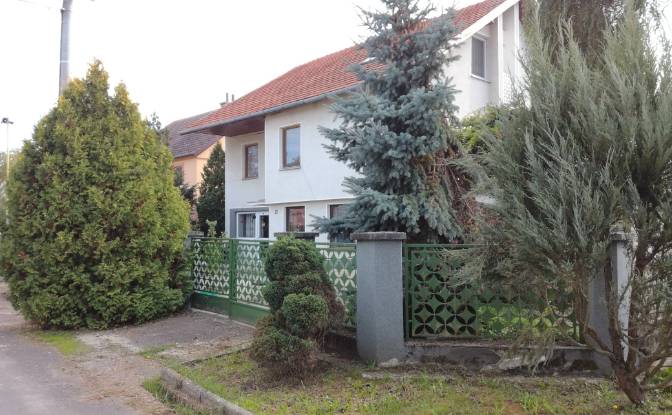 Villa for Sale Druzstevna 436 21, 991 22 Busince. Photo#2 Villa for Sale Druzstevna 436 21, 991 22 Busince. Photo#2