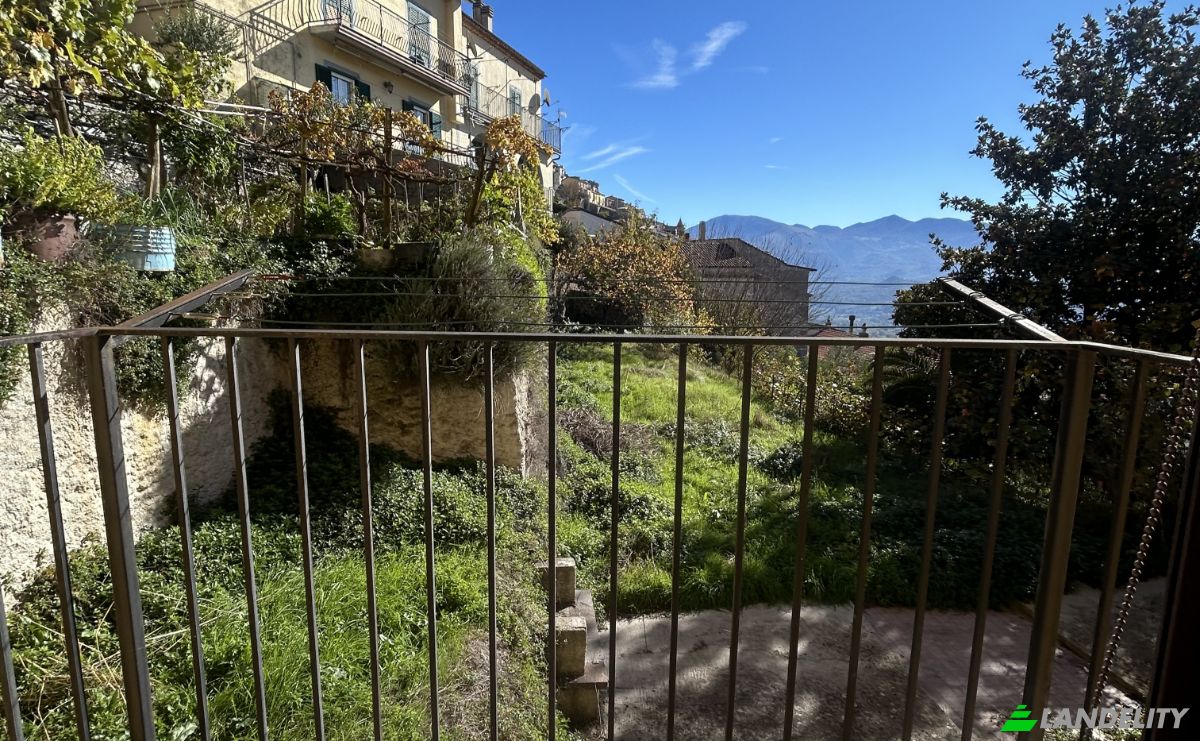Apartment for Sale V San Francesco, 85040 Castelluccio Superiore PZ, Castelluccio Superiore, Province of Potenza, Basilicata, Italy. Photo 16