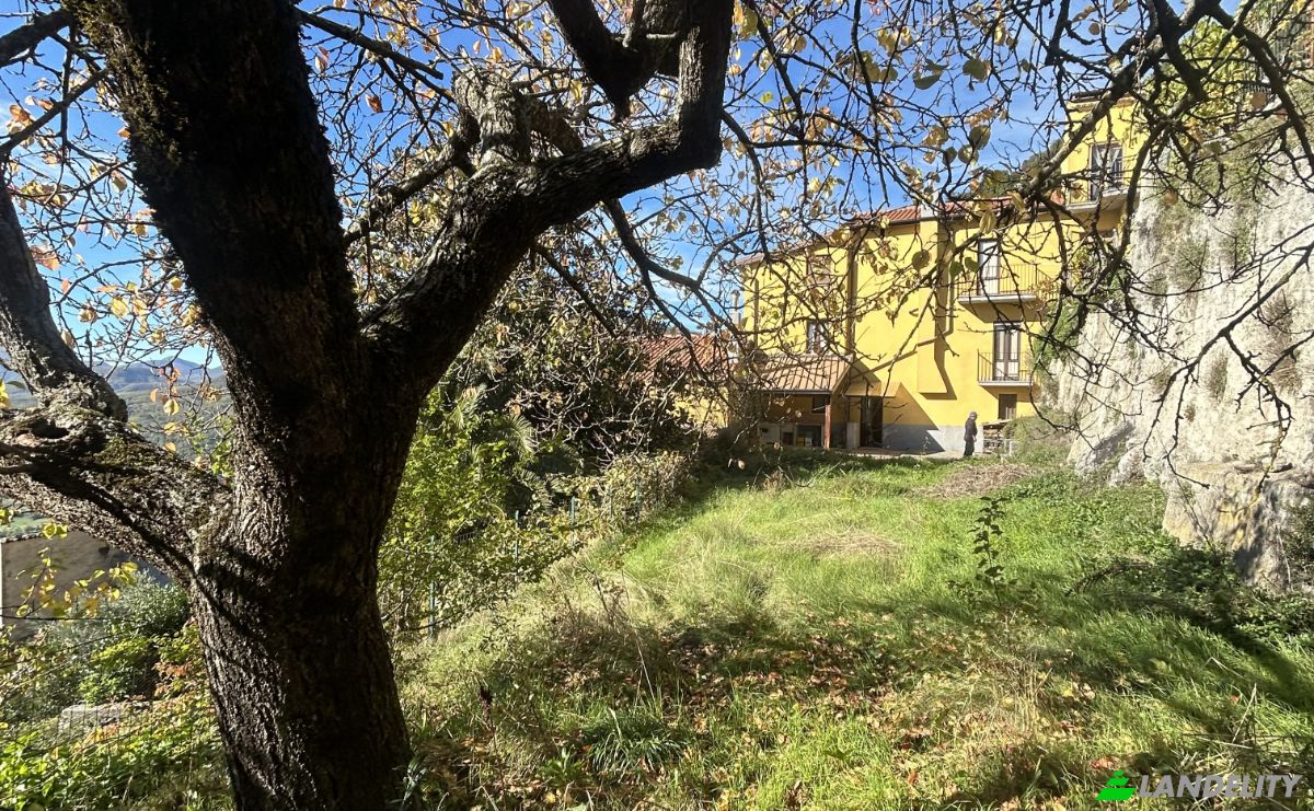 Apartment for Sale V San Francesco, 85040 Castelluccio Superiore PZ, Castelluccio Superiore, Province of Potenza, Basilicata, Italy. Photo 7