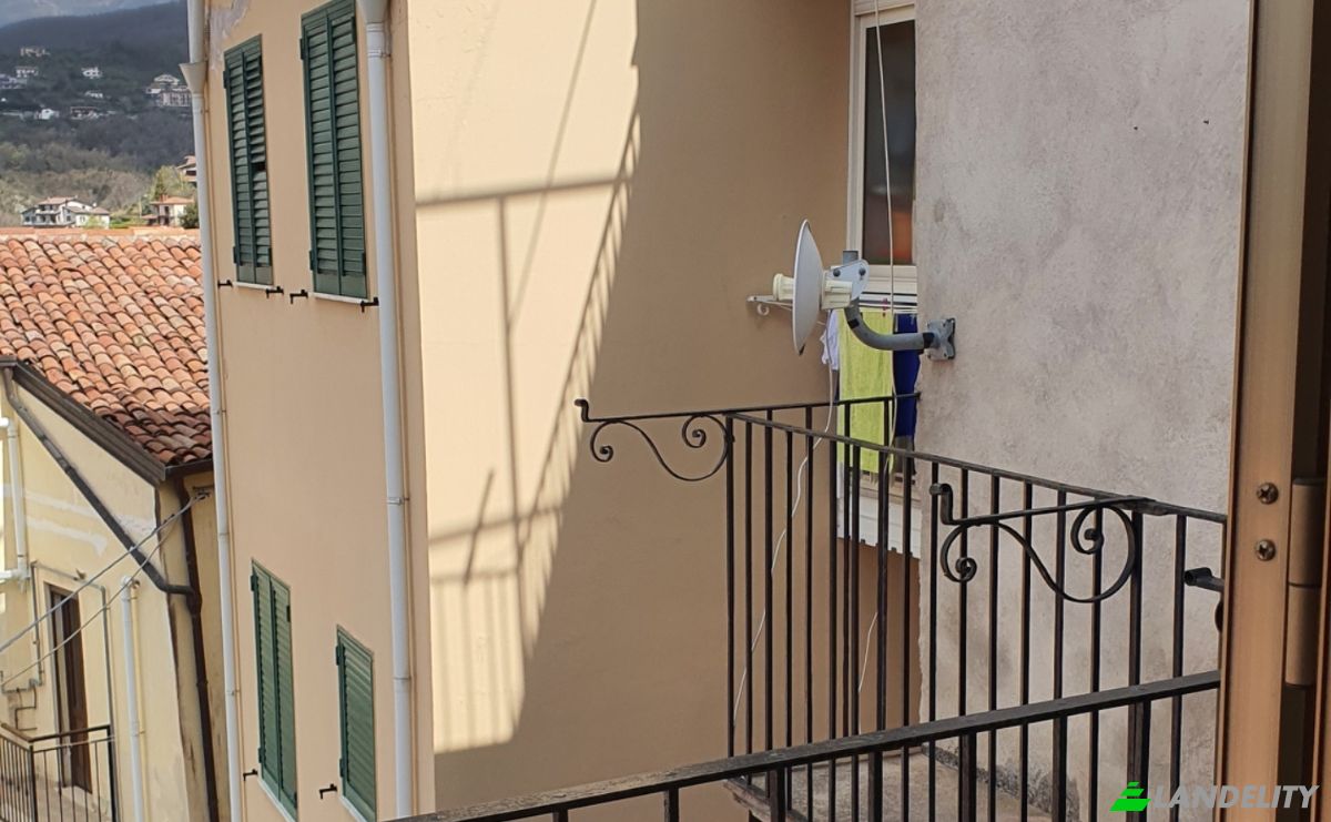 Apartment for Sale Via Pietragrossa, 85044 Lauria PZ, Lauria, Province of Potenza, Basilicata, Italy. Photo 11