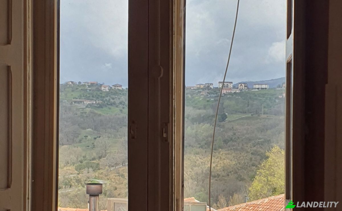 Apartment for Sale Via Pietragrossa, 85044 Lauria PZ, Lauria, Province of Potenza, Basilicata, Italy. Photo 16